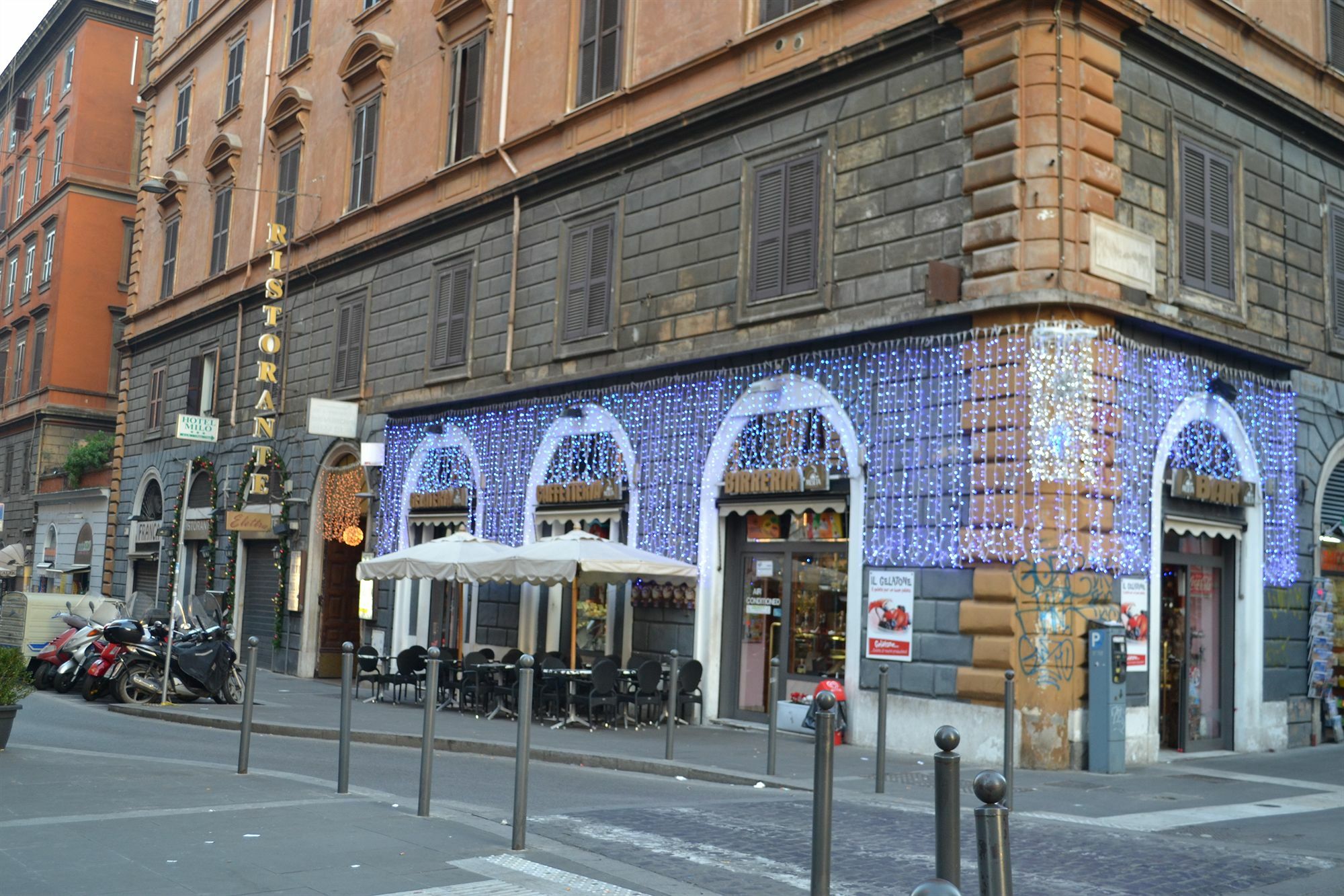 Hotel Ferrarese Řím Exteriér fotografie